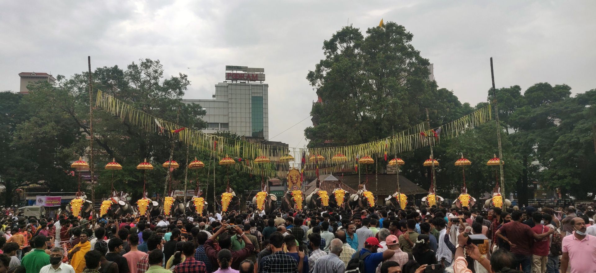 Thrissur Pooram 🐘🥁🎺🎆